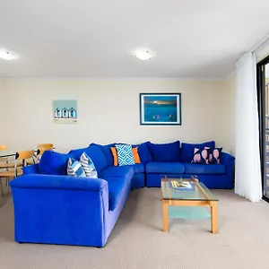 Marcoola Beach Resort Маркула