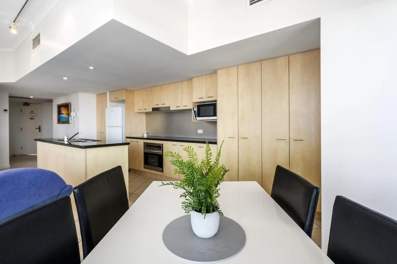 Rolling Surf Resort Caloundra