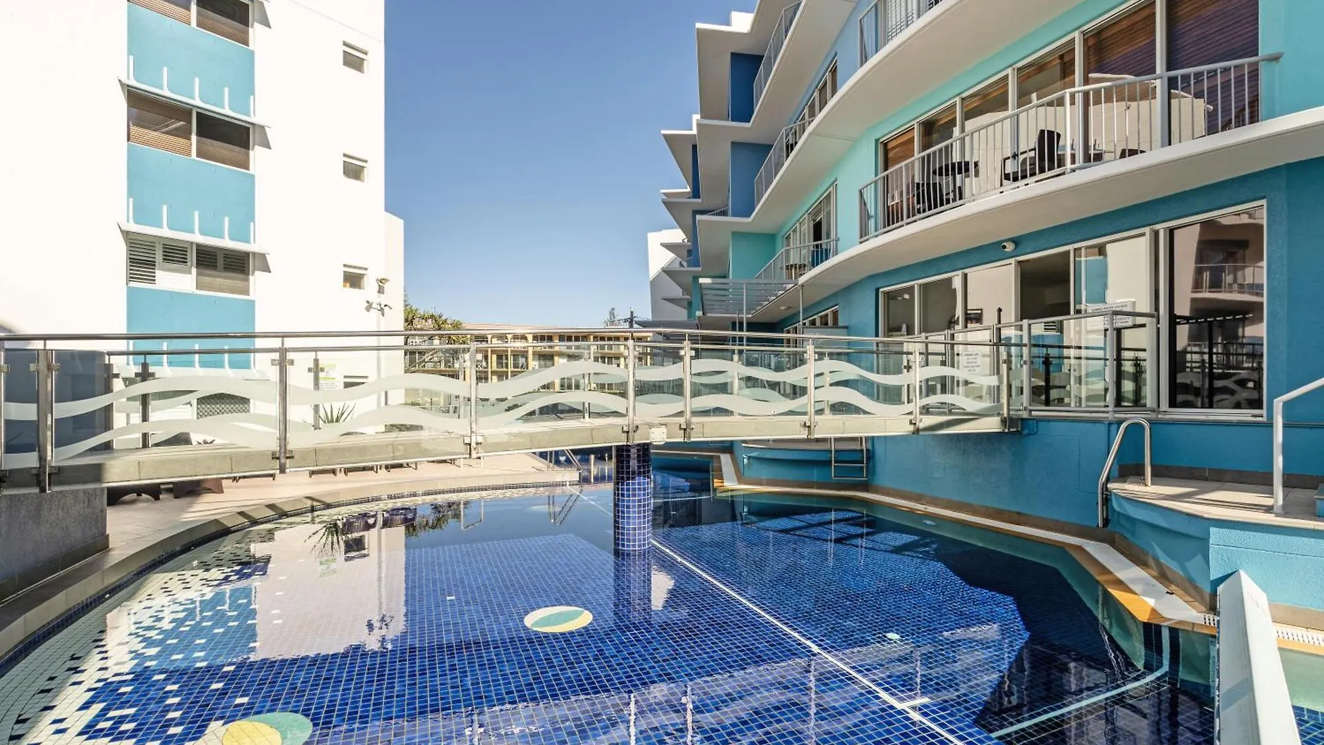 Rolling Surf Resort Caloundra 4*,