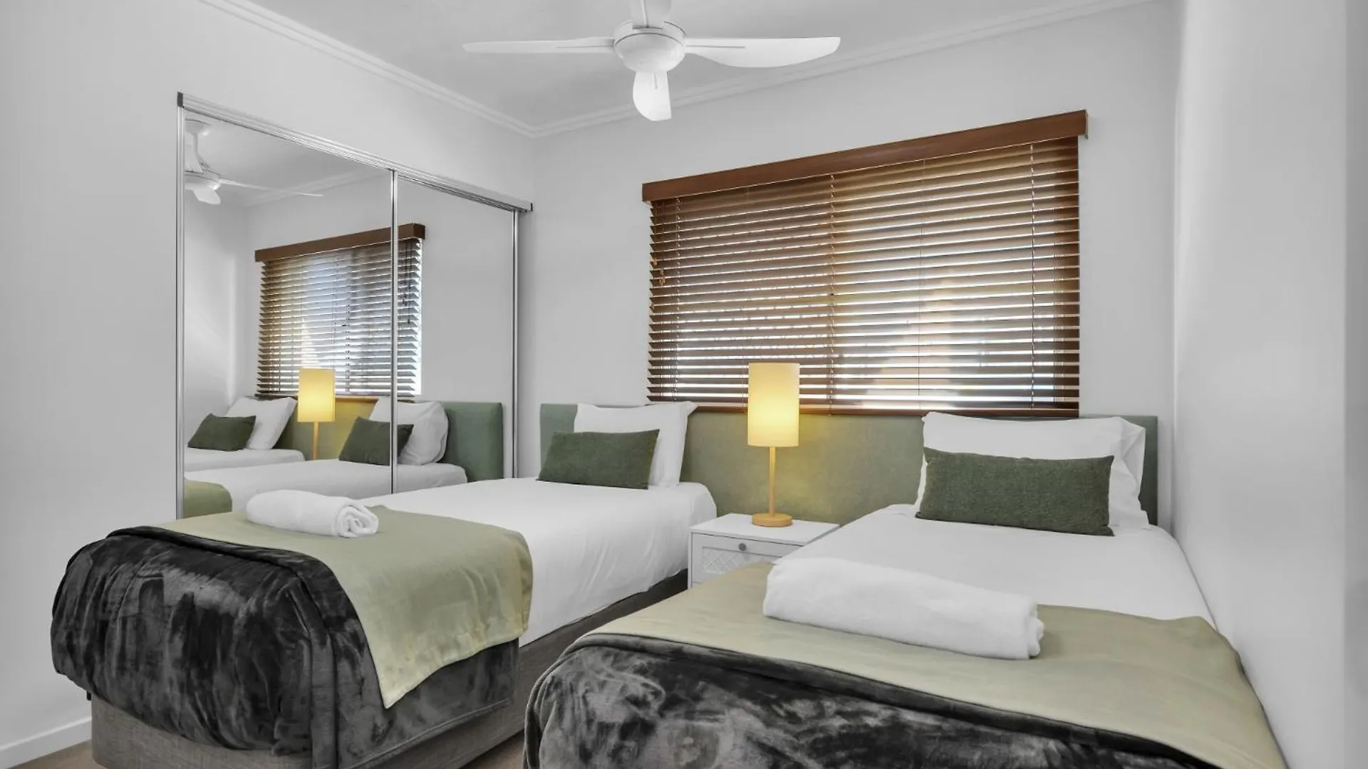 Rolling Surf Resort Caloundra Australië